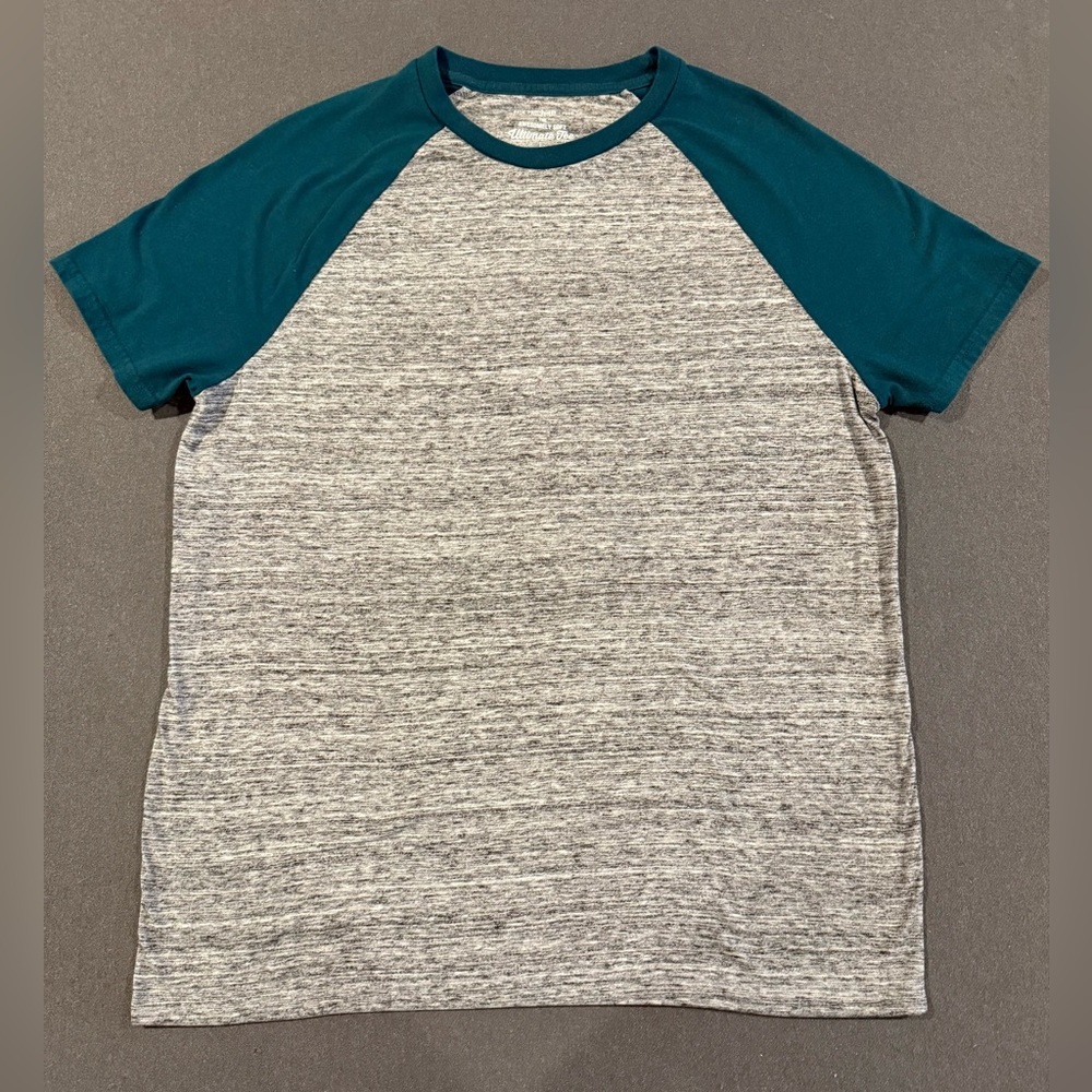 Men’s Urban Pipeline Short Sleeve Two Toned Henley Tee Green/Gray